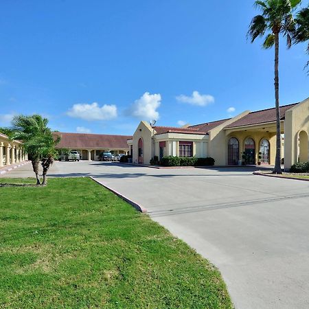 Americas Best Value Inn Aransas Pass Exterior foto